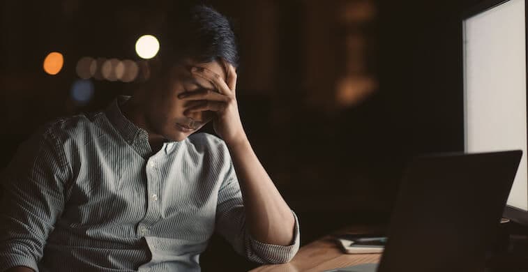 Common Signs of Mental Exhaustion and 9 Tips to Overcome Them