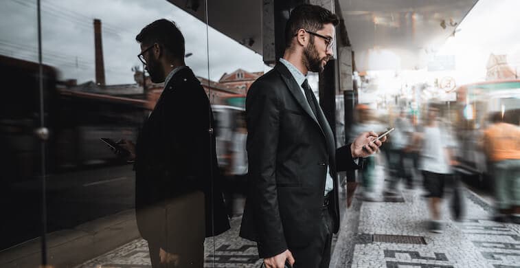 How to Avoid the Hustle Culture: 5 Tips for a Healthier Workday